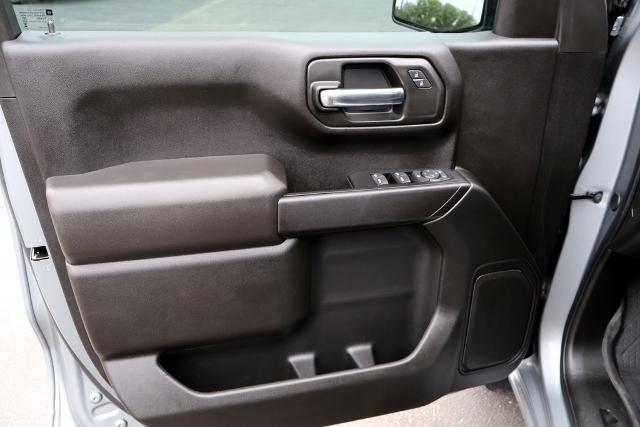 2024 Chevrolet Silverado 1500 2WD Crew Cab Short Bed Custom