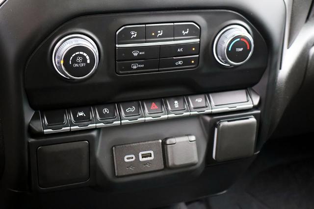 2024 Chevrolet Silverado 1500 2WD Crew Cab Short Bed Custom