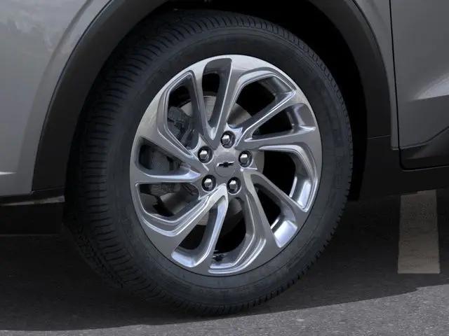 2027 Chevrolet Bolt LT FWD