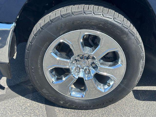 2022 Ram 1500 Big Horn Crew Cab 4x4 5'7" Box