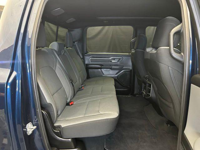 2022 Ram 1500 Big Horn Crew Cab 4x4 5'7" Box
