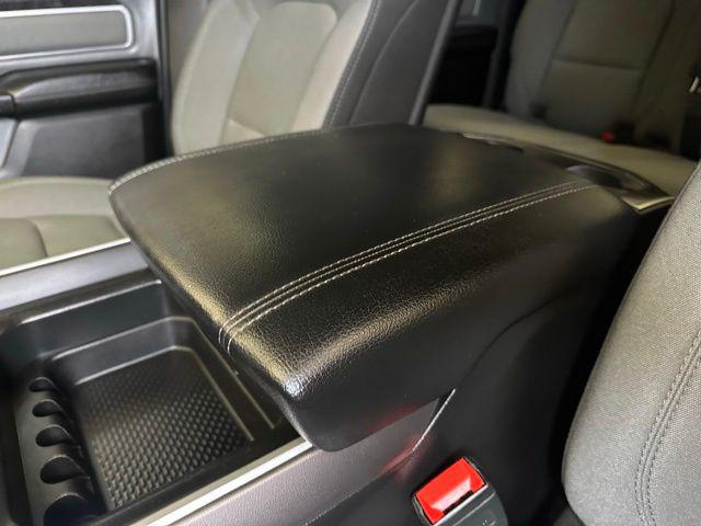 2022 Ram 1500 Big Horn Crew Cab 4x4 5'7" Box