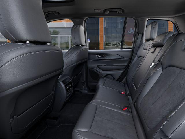 2025 Jeep Grand Cherokee Altitude X 4x4
