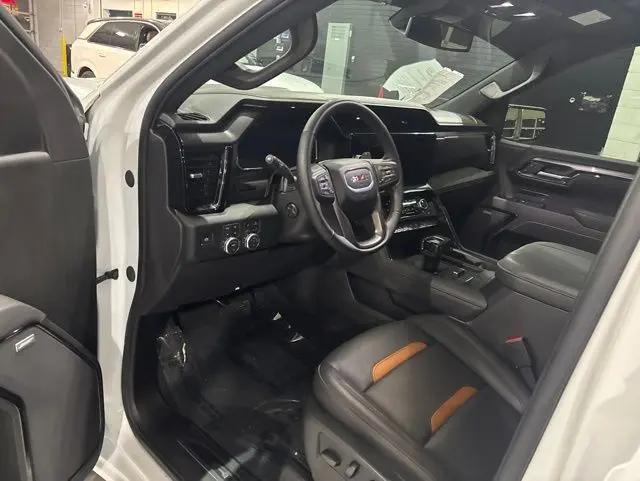 2026 GMC Sierra 1500 Crew Cab, Short Bed, AT4, 4WD