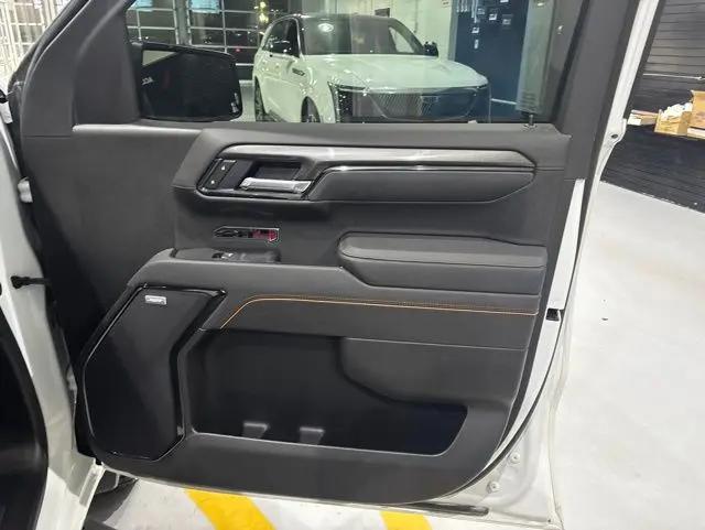 2026 GMC Sierra 1500 Crew Cab, Short Bed, AT4, 4WD