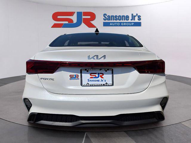 2023 Kia Forte LXS