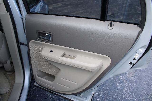 2010 Ford Edge SE