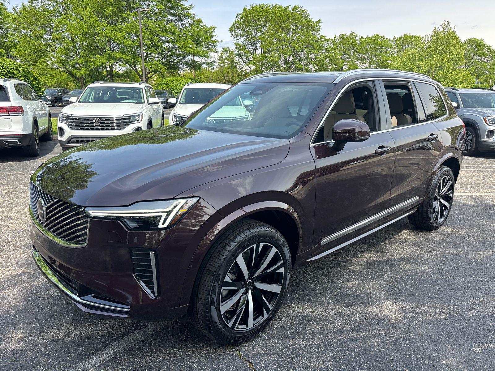 2026 Volvo XC90 B5 Core Bright 4WD's photo