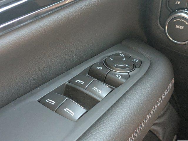 2026 GMC Yukon 4WD Denali