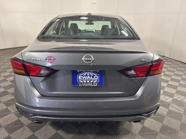 2023 Nissan Altima SL FWD