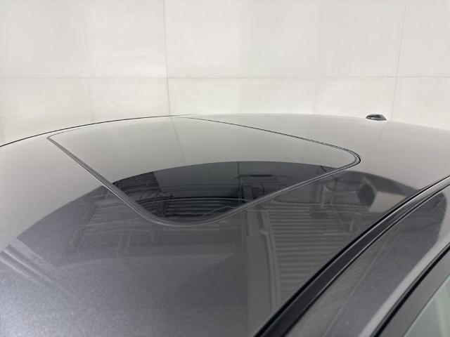 2023 Nissan Altima SL FWD