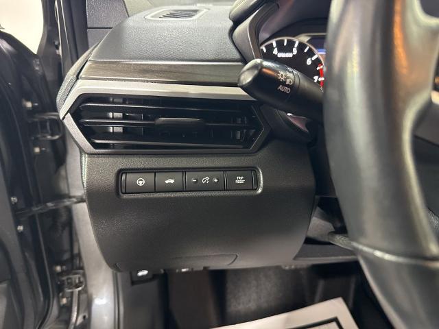 2023 Nissan Altima SL FWD
