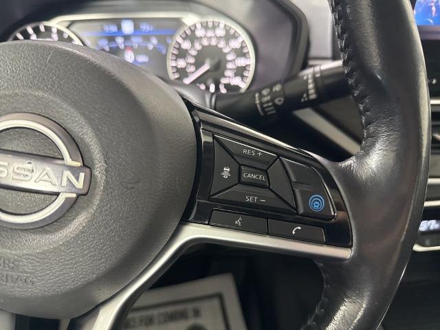 2023 Nissan Altima SL FWD