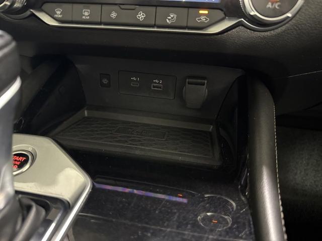 2023 Nissan Altima SL FWD