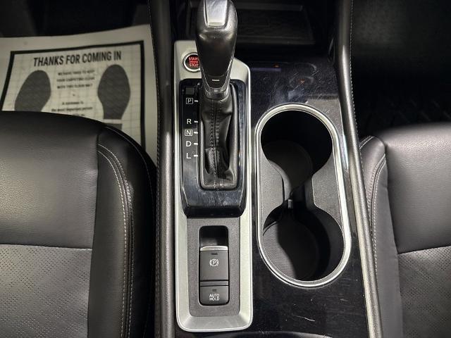 2023 Nissan Altima SL FWD