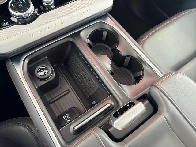 2025 Ford Expedition Active MAX