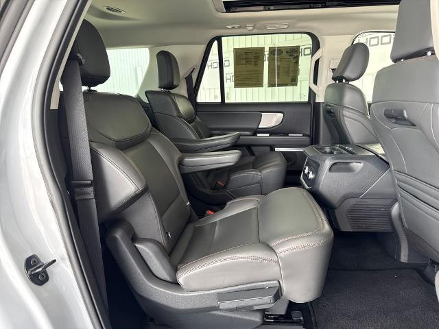 2025 Ford Expedition Active MAX