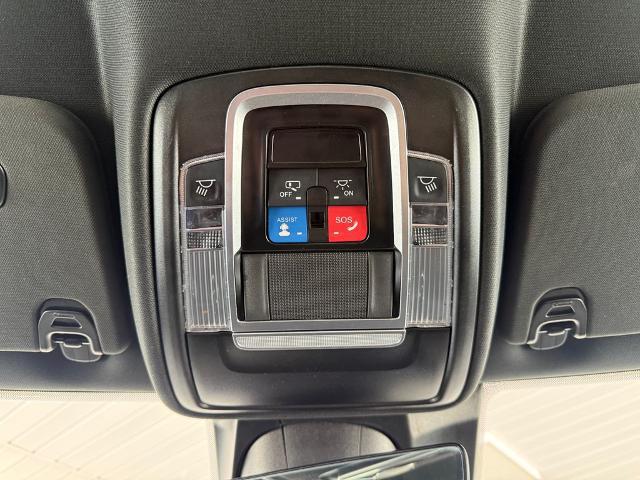 2024 Ram 1500 Laramie Crew Cab 4x2 5'7" Box