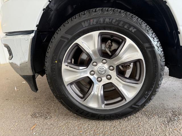 2024 Ram 1500 Laramie Crew Cab 4x2 5'7" Box