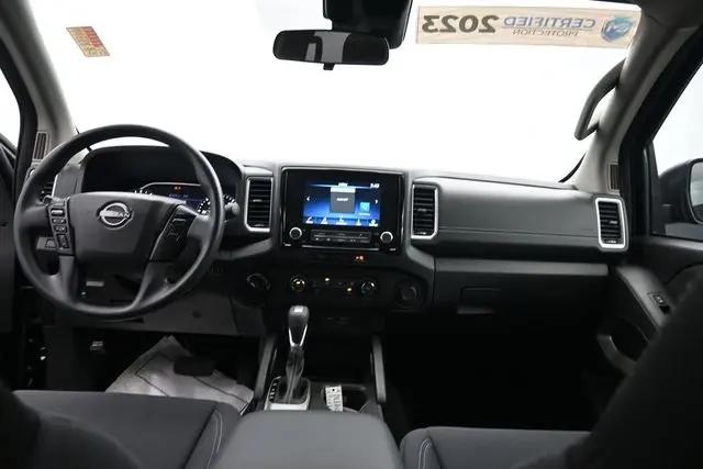 2023 Nissan Frontier Crew Cab SV 4x4