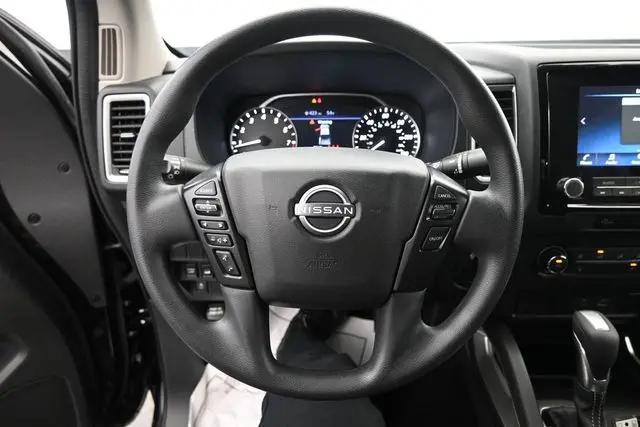 2023 Nissan Frontier Crew Cab SV 4x4