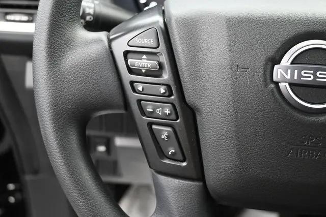 2023 Nissan Frontier Crew Cab SV 4x4
