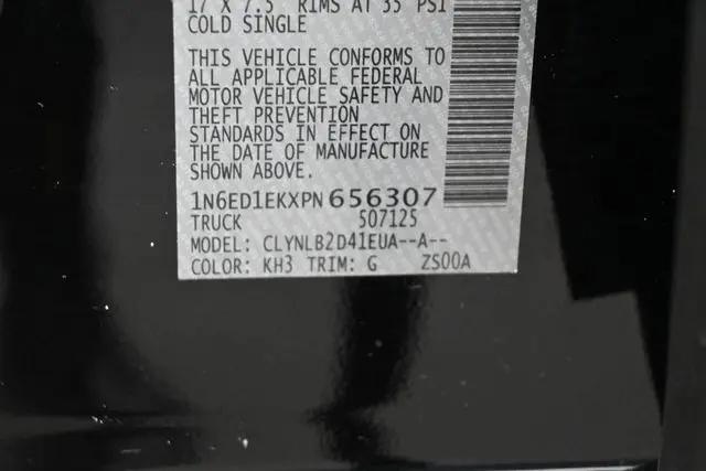 2023 Nissan Frontier Crew Cab SV 4x4