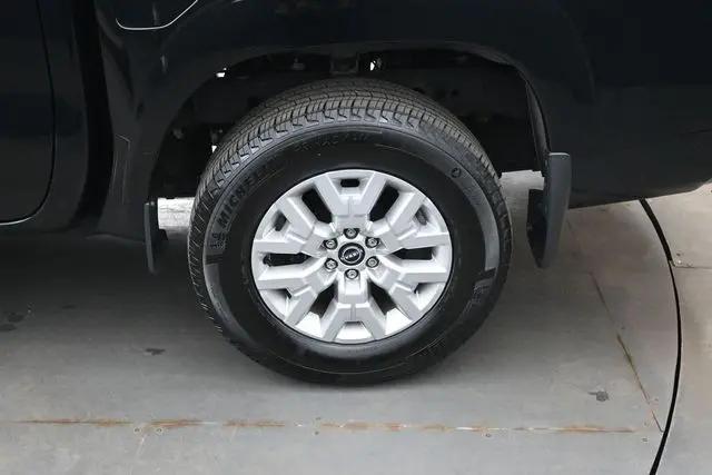 2023 Nissan Frontier Crew Cab SV 4x4