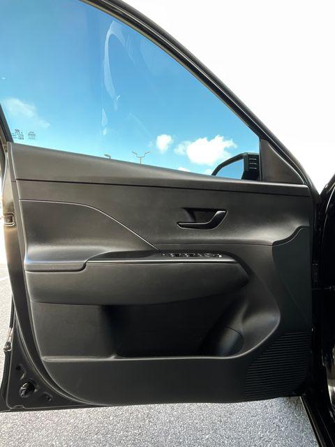 2025 Hyundai Kona EV SEL