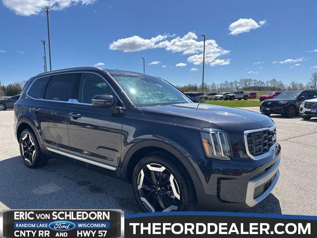 2025 Kia Telluride S for sale in Random Lake, WI