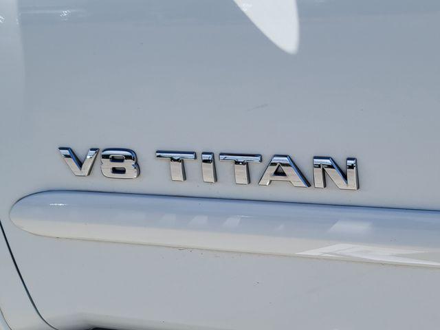 2015 Nissan Titan SV