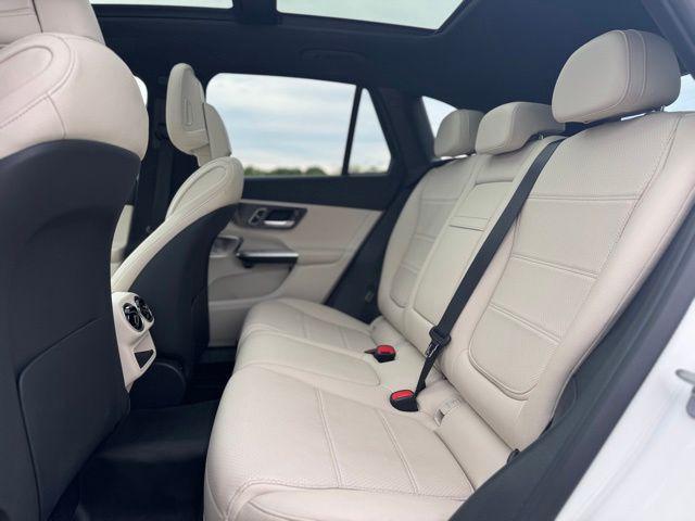 2023 Mercedes-Benz GLC 4MATIC SUV