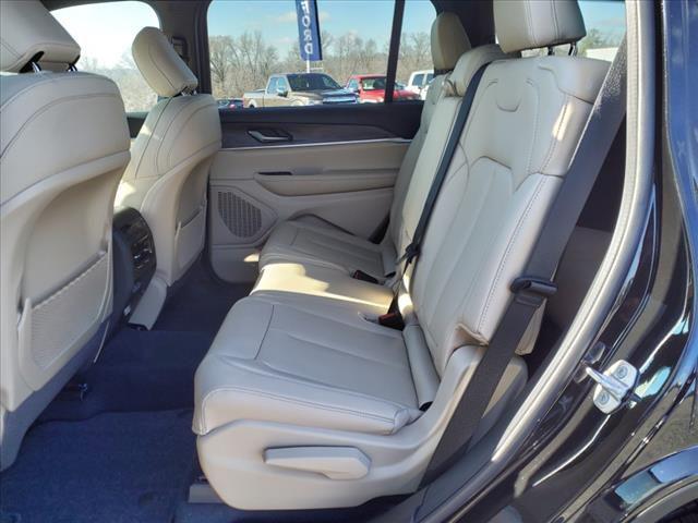 2025 Jeep Grand Cherokee L Limited 4x4
