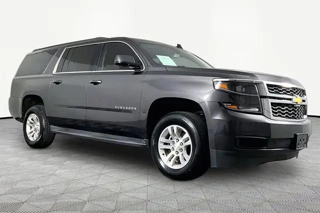 2018 Chevrolet Suburban LS