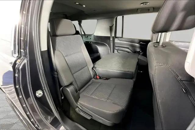 2018 Chevrolet Suburban LS