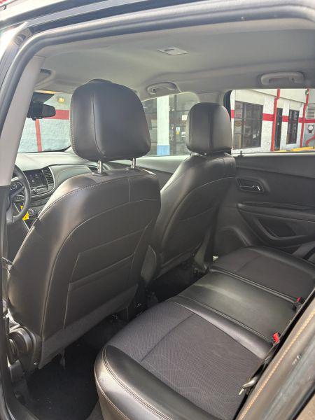 2021 Chevrolet Trax AWD LT