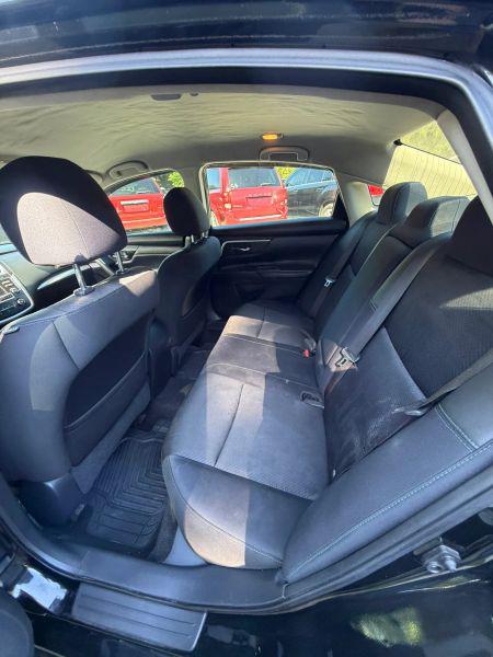 2016 Nissan Altima 2.5 SR