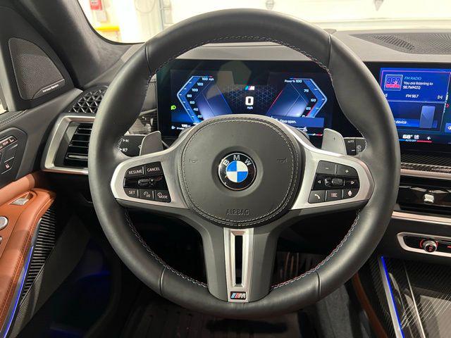 2025 BMW X7 M60i