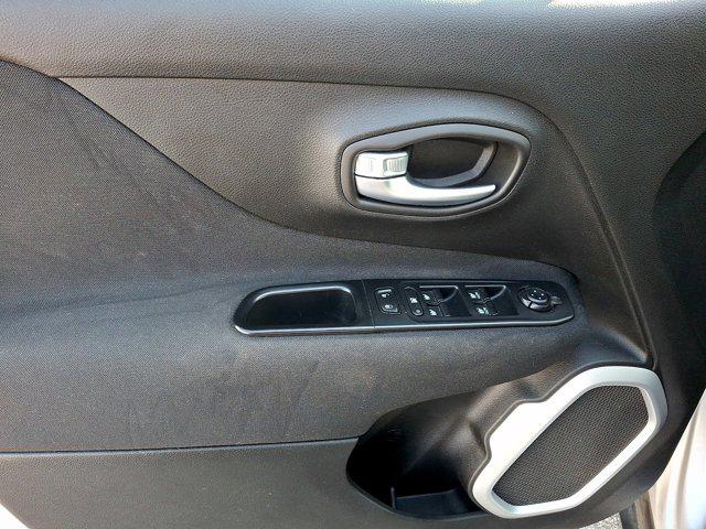 2018 Jeep Renegade Latitude FWD