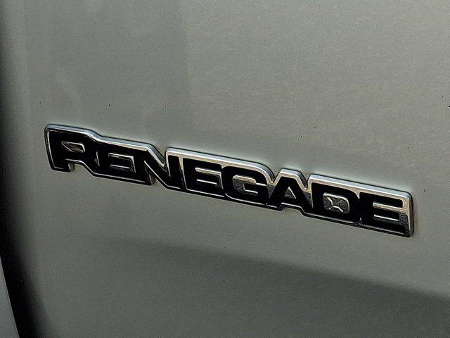 2018 Jeep Renegade Latitude FWD