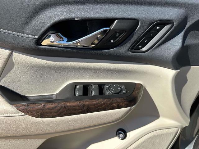 2023 GMC Acadia FWD Denali