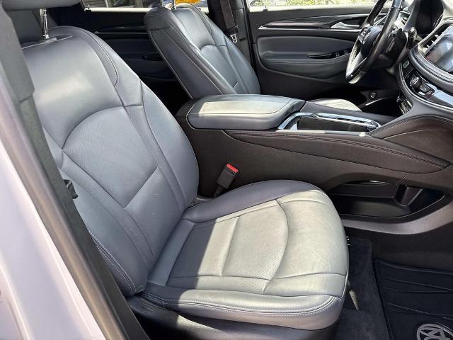 2023 Buick Enclave Essence FWD