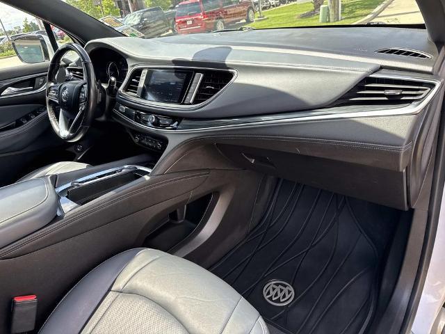 2023 Buick Enclave Essence FWD