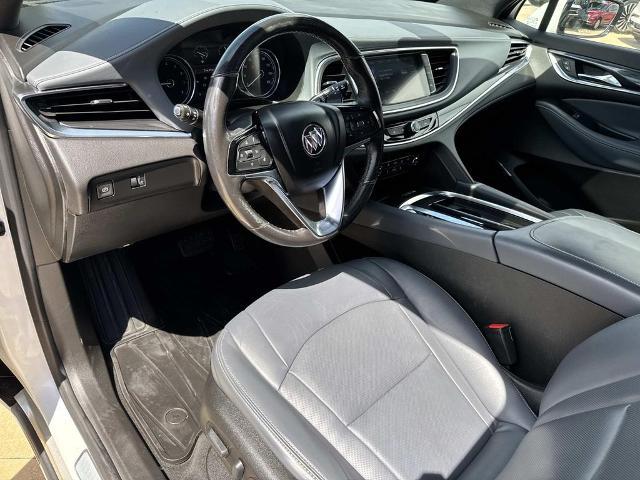 2023 Buick Enclave Essence FWD