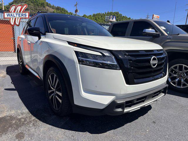 2023 Nissan Pathfinder Platinum 4WD for sale in Pikeville, KY