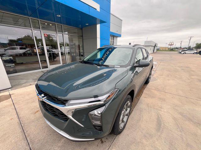 2026 Chevrolet Trax FWD LT
