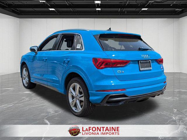 2020 Audi Q3 Premium Plus 45 TFSI S line quattro Tiptronic