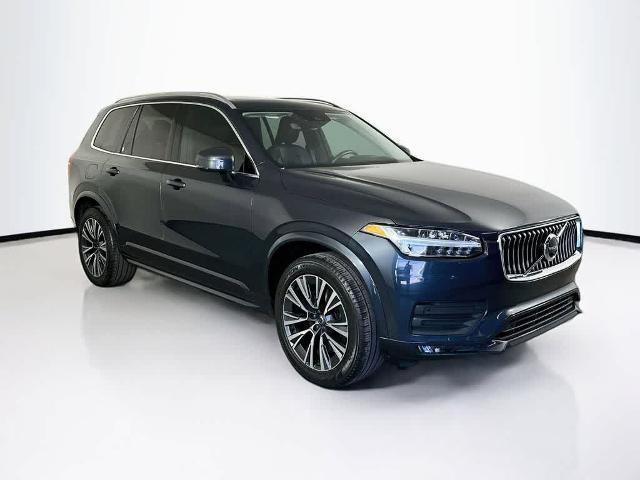 2022 Volvo XC90 T5 Momentum 7 Passenger