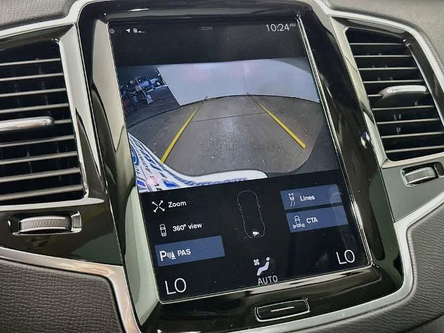 2022 Volvo XC90 T5 Momentum 7 Passenger