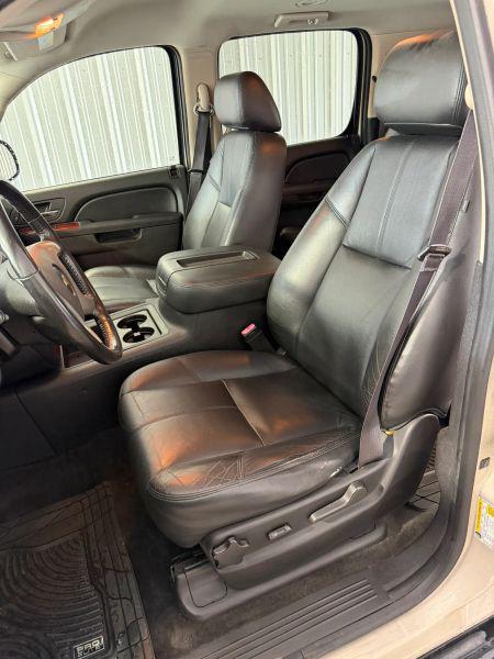 2014 Chevrolet Suburban LT